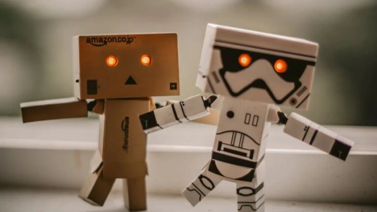 Helping Machines to Understand Human Language Better